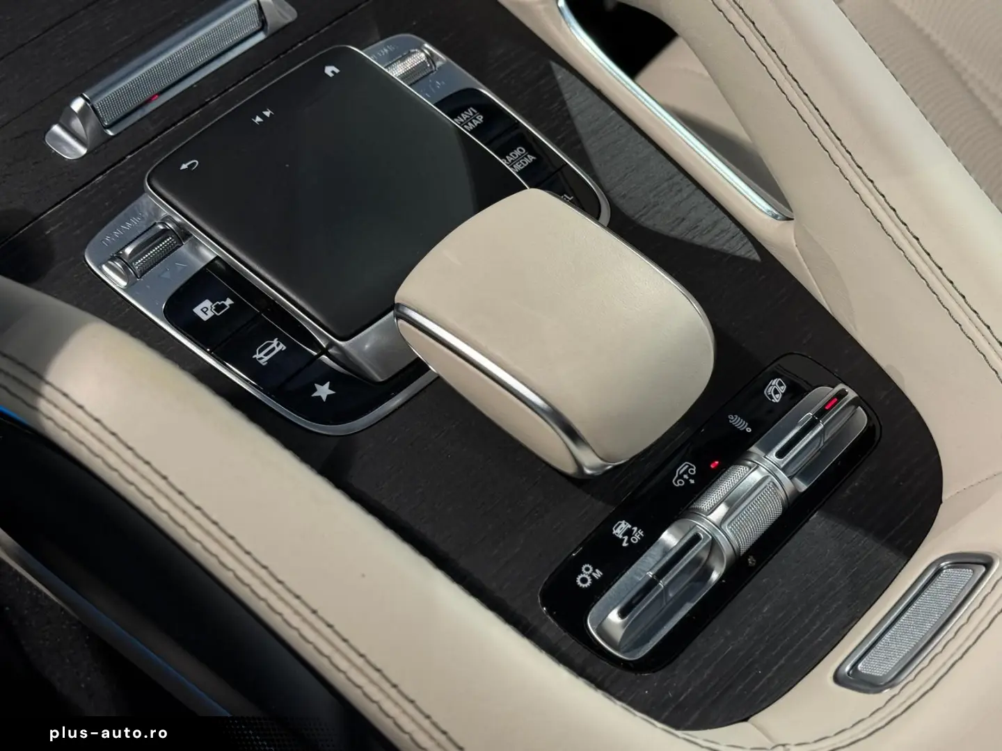 MERCEDES-BENZ GLS 63 AMG 4M  Pano HuD StHzg LederExklusiv TV