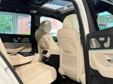 MERCEDES-BENZ GLS 63 AMG 4M  Pano HuD StHzg LederExklusiv TV