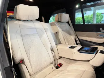 MERCEDES-BENZ GLS 63 AMG 4M  Pano HuD StHzg LederExklusiv TV