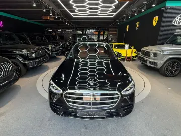 MERCEDES-BENZ S 450 d 4M PREM CHAUFFEUR-PAKET TV HUP…