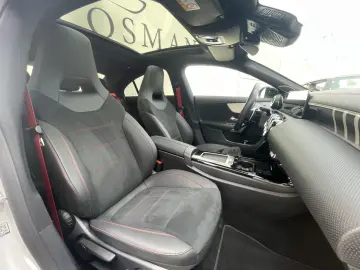 MERCEDES-BENZ CLA 35 AMG 4M Speedshift AMG Line Adva…