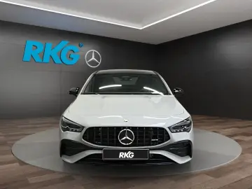 MERCEDES-BENZ CLA 35 AMG 4M NIGHT PANO DISTRONIC MEMORY 360