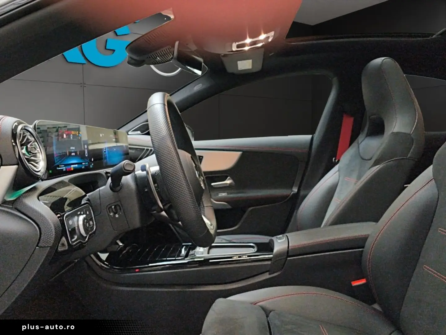 MERCEDES-BENZ CLA 35 AMG 4M NIGHT PANO DISTRONIC MEMORY 360