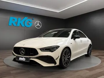 MERCEDES-BENZ CLA 35 AMG 4M NIGHT AERO PANO DISTRONIC KAMERA