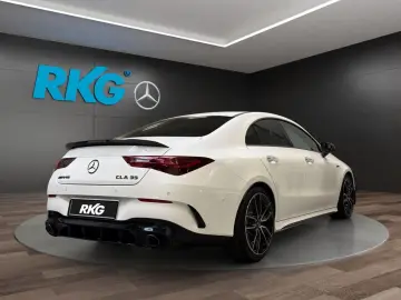 MERCEDES-BENZ CLA 35 AMG 4M NIGHT AERO PANO DISTRONIC KAMERA