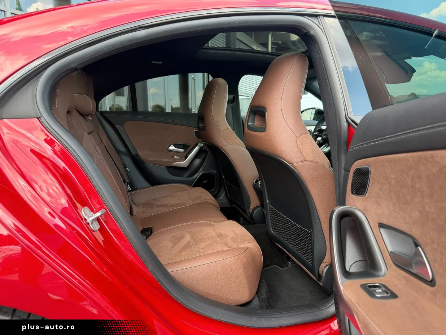 MERCEDES-BENZ CLA 45 S AMG Pano Burm Memory Distr HUD 360