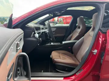 MERCEDES-BENZ CLA 45 S AMG Pano Burm Memory Distr HUD 360