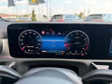 MERCEDES-BENZ CLA 45 S AMG Pano Burm Memory Distr HUD 360
