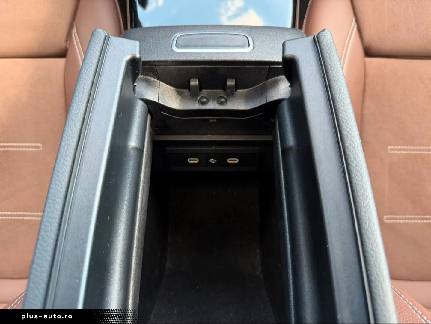 MERCEDES-BENZ CLA 45 S AMG Pano Burm Memory Distr HUD 360