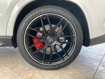 MERCEDES-BENZ GLE 53 AMG HYBRID 4M  Pano-Dach Distro…