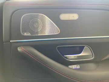 MERCEDES-BENZ GLE 53 AMG HYBRID 4M  Pano-Dach Distro…