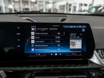 BMW X1 xDrive30e xLine LED AKTIVSITZE NAVI KAMERA