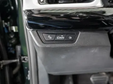 BMW X1 xDrive30e xLine LED AKTIVSITZE NAVI KAMERA