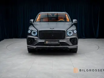 BENTLEY Bentayga 4.0 V8 First Edition Mulliner Blackline