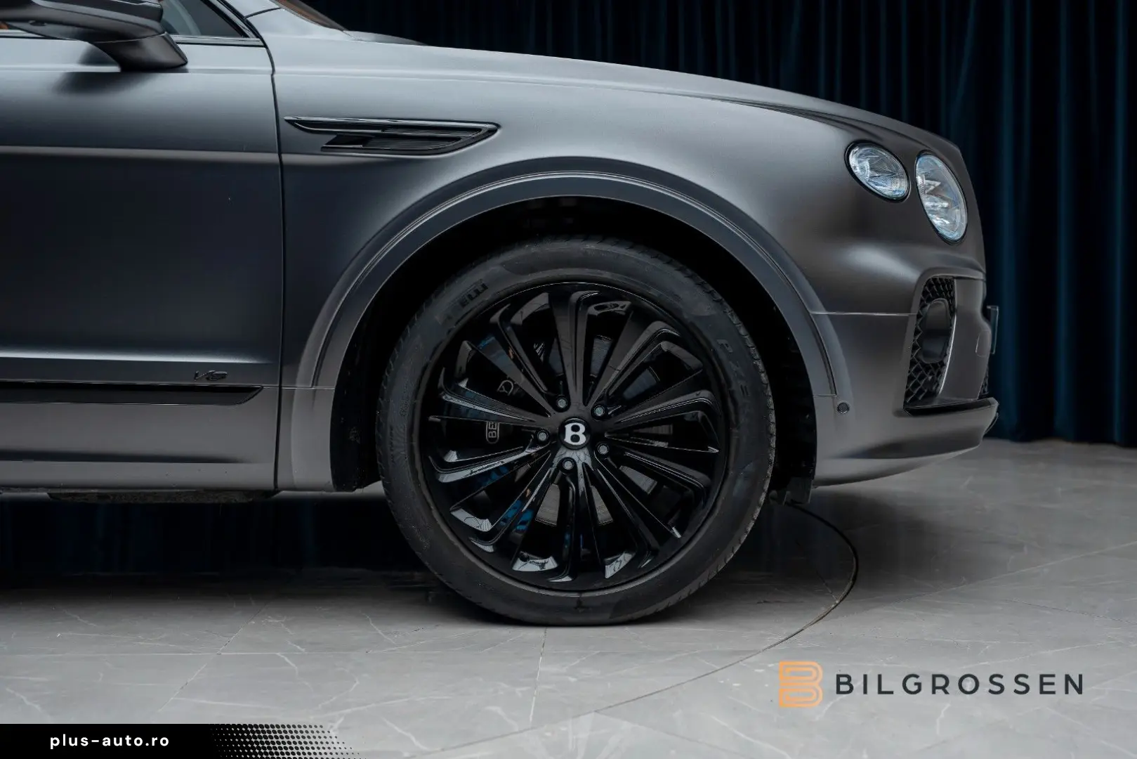 BENTLEY Bentayga 4.0 V8 First Edition Mulliner Blackline