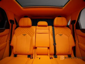 BENTLEY Bentayga 4.0 V8 First Edition Mulliner Blackline