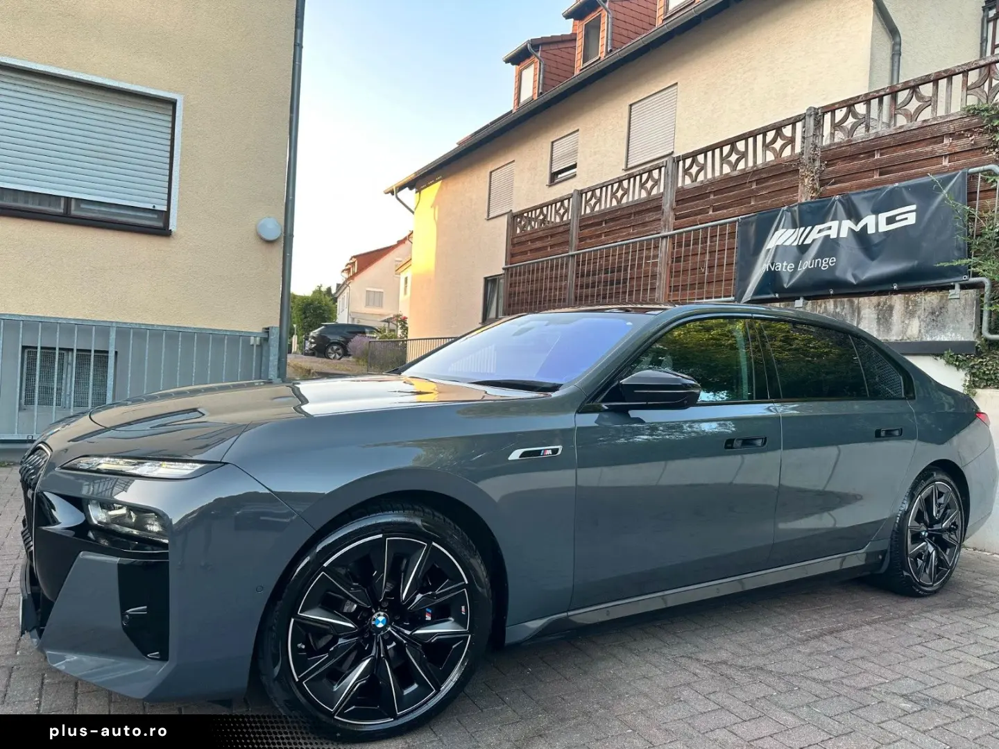 BMW i7 M70 xDrive PANO-SKY B&W Fond-TV Executive