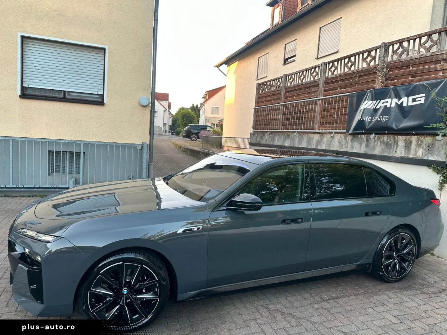 BMW i7 M70 xDrive PANO-SKY B&W Fond-TV Executive