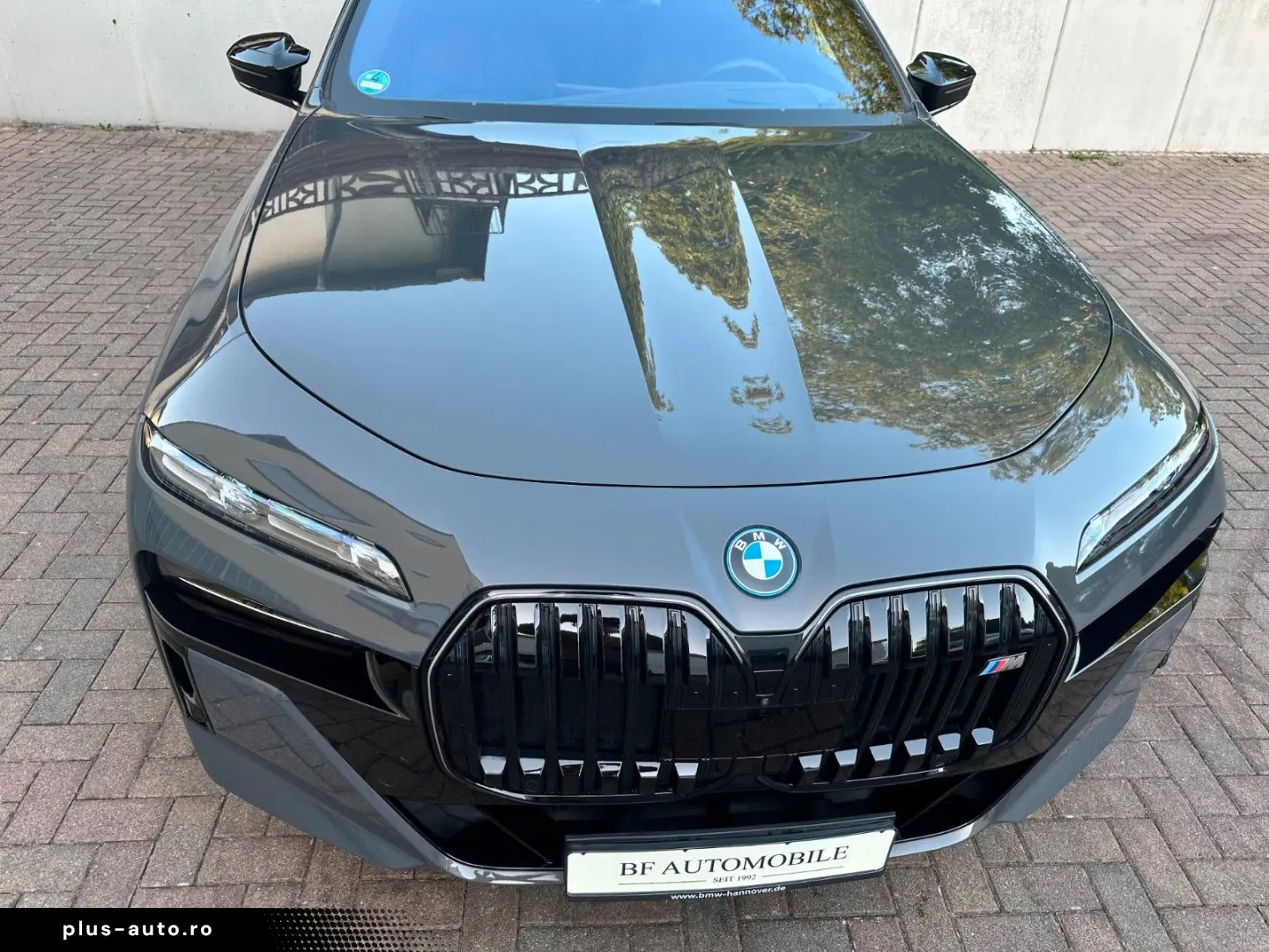 BMW i7 M70 xDrive PANO-SKY B&W Fond-TV Executive