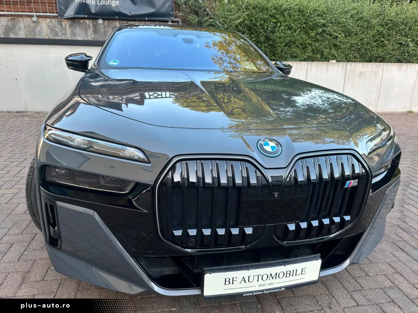 BMW i7 M70 xDrive PANO-SKY B&W Fond-TV Executive