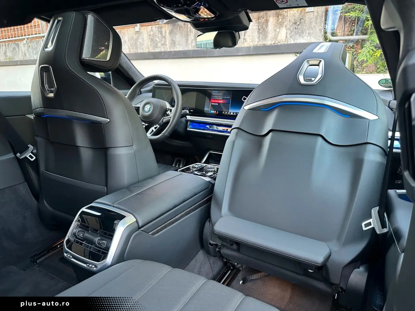 BMW i7 M70 xDrive PANO-SKY B&W Fond-TV Executive