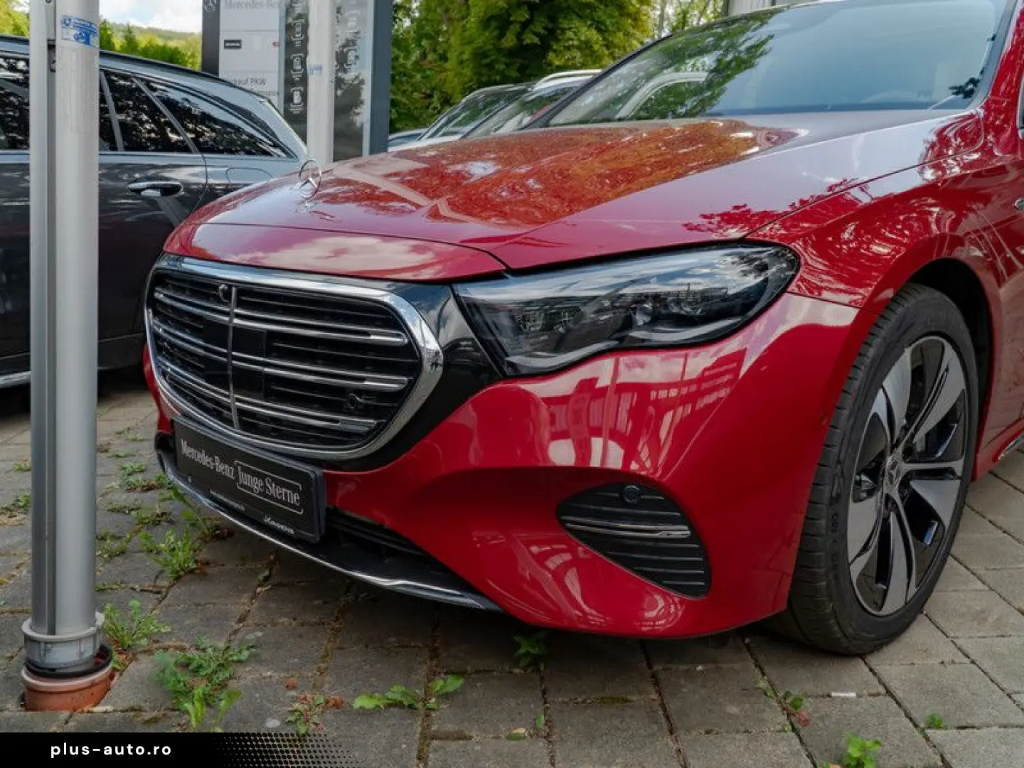 MERCEDES-BENZ E 300 e Exclusive DIGITAL 360 Pano HUD AHK 360