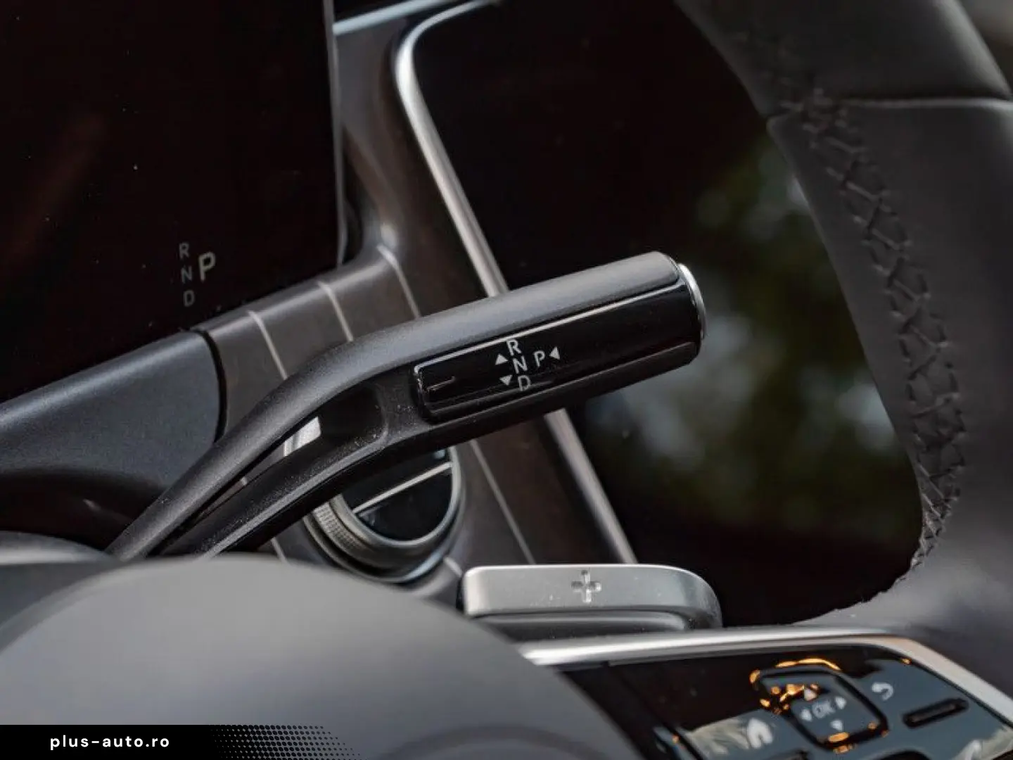 MERCEDES-BENZ E 300 e Exclusive DIGITAL 360 Pano HUD AHK 360