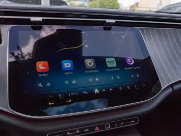 MERCEDES-BENZ E 300 e Exclusive DIGITAL 360 Pano HUD AHK 360