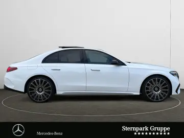 MERCEDES-BENZ E 220 d AMG Distro Pano Night SUPER 36…