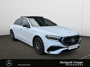 MERCEDES-BENZ E 220 d AMG Distro Pano Night SUPER 36…