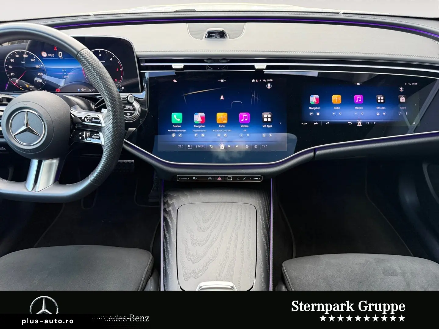 MERCEDES-BENZ E 220 d AMG Distro Pano Night SUPER 36&hellip;