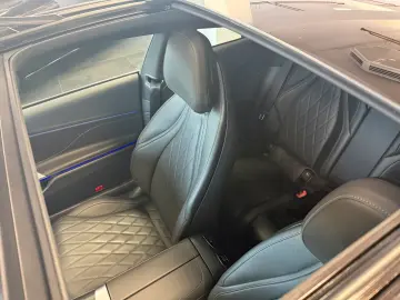MERCEDES-BENZ CLE 200 Coupé AMG PANO MEMORY HuD 360 …