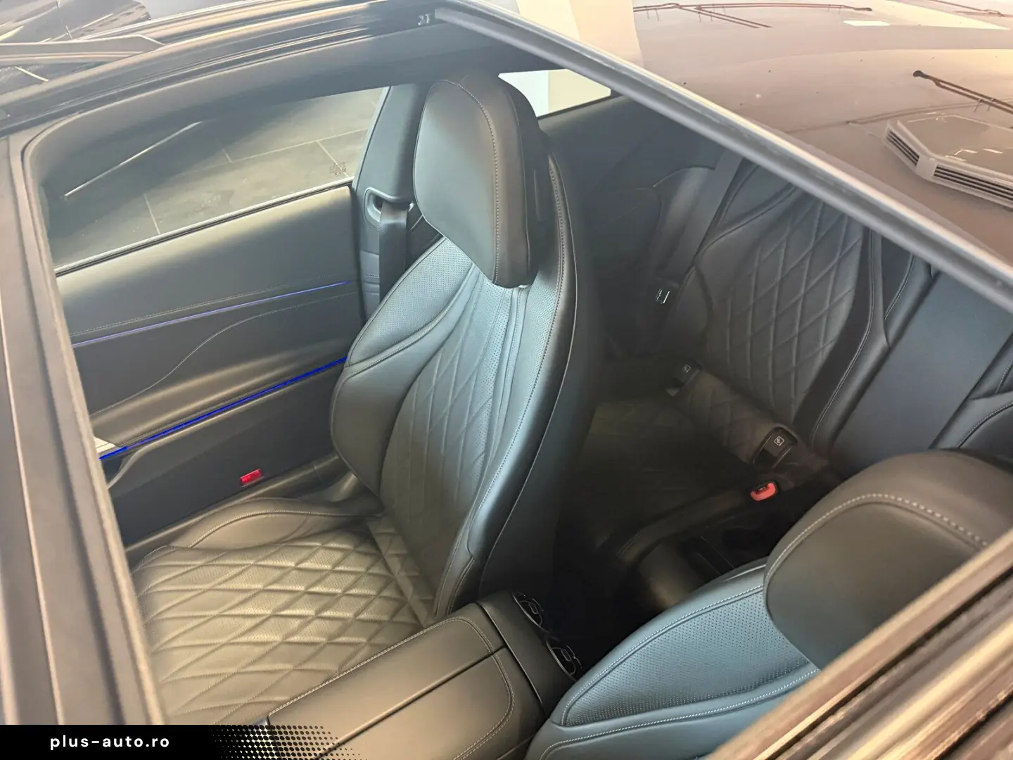 MERCEDES-BENZ CLE 200 Coupé AMG PANO MEMORY HuD 360 &hellip;