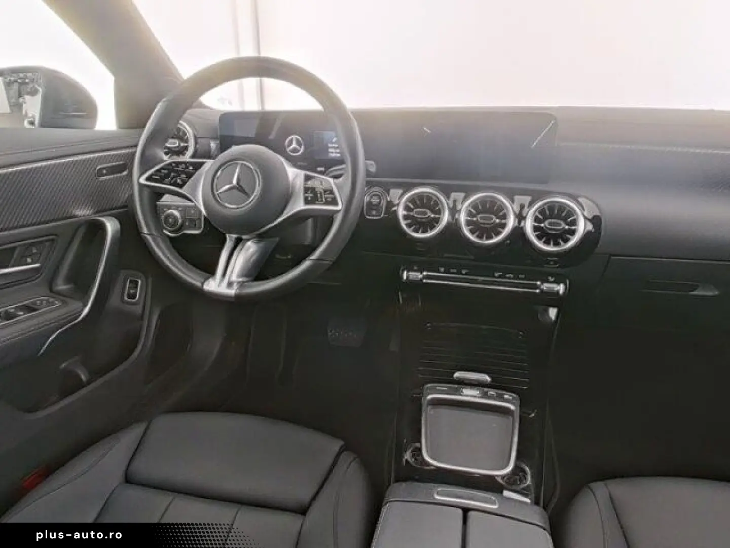 MERCEDES-BENZ CLA 180 Coupé Progressive Advance Pano&hellip;