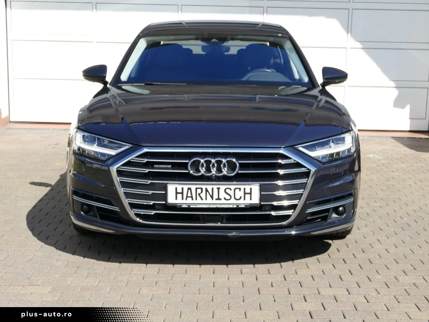 AUDI A8 L 60 TFSI 4.0 V8 quattro   Standhzg TV Matrix