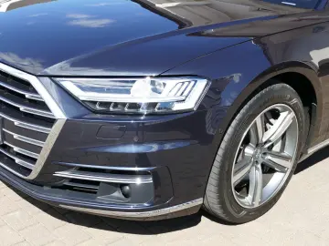 AUDI A8 L 60 TFSI 4.0 V8 quattro   Standhzg TV Matrix