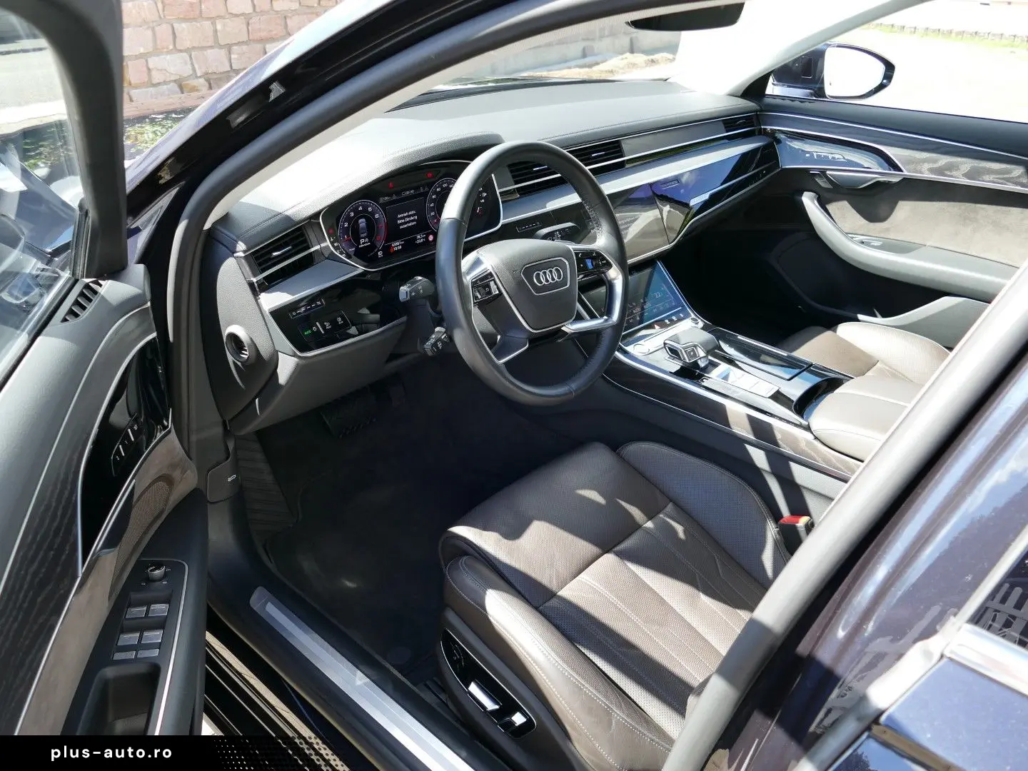 AUDI A8 L 60 TFSI 4.0 V8 quattro   Standhzg TV Matrix