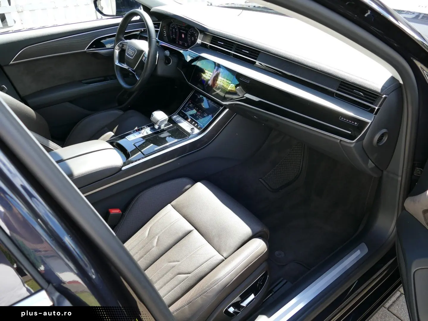 AUDI A8 L 60 TFSI 4.0 V8 quattro   Standhzg TV Matrix