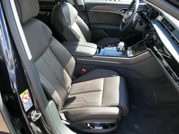 AUDI A8 L 60 TFSI 4.0 V8 quattro   Standhzg TV Matrix