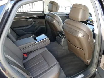 AUDI A8 L 60 TFSI 4.0 V8 quattro   Standhzg TV Matrix