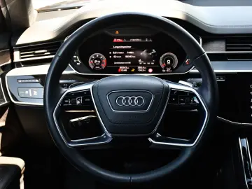 AUDI A8 50 TDI Lang 3xTV B&O Nachtsicht Massage TV
