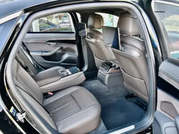 AUDI A8 50 TDI Lang 3xTV B&O Nachtsicht Massage TV