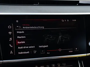 AUDI A8 50 TDI Lang 3xTV B&O Nachtsicht Massage TV
