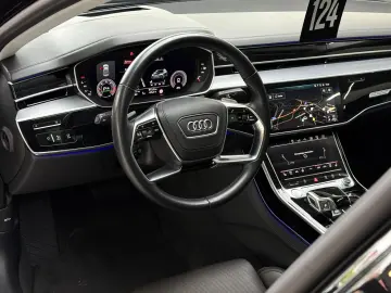 AUDI A8 60 TDI qu Sporpaket Pano HuD B&O StHzg