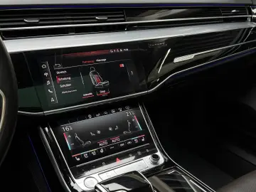 AUDI A8 60 TDI qu Sporpaket Pano HuD B&O StHzg