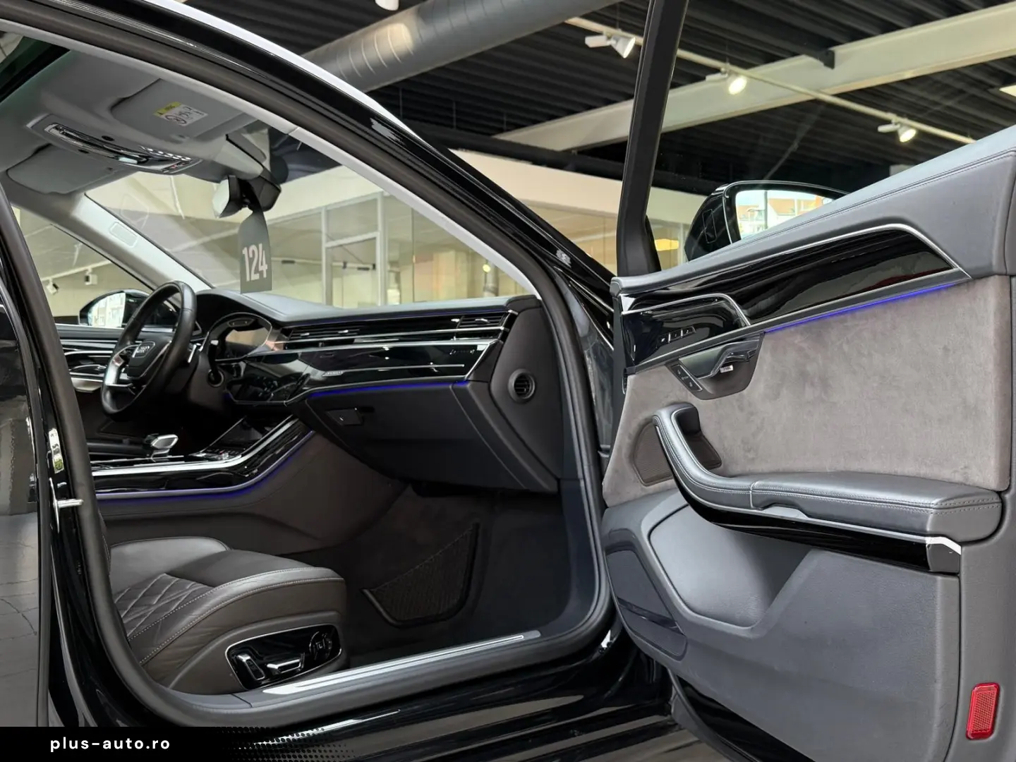 AUDI A8 60 TDI qu Sporpaket Pano HuD B&O StHzg