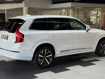 VOLVO XC90 Plus Bright AWD 7-Sitz 360  Head-Up H&K ACC