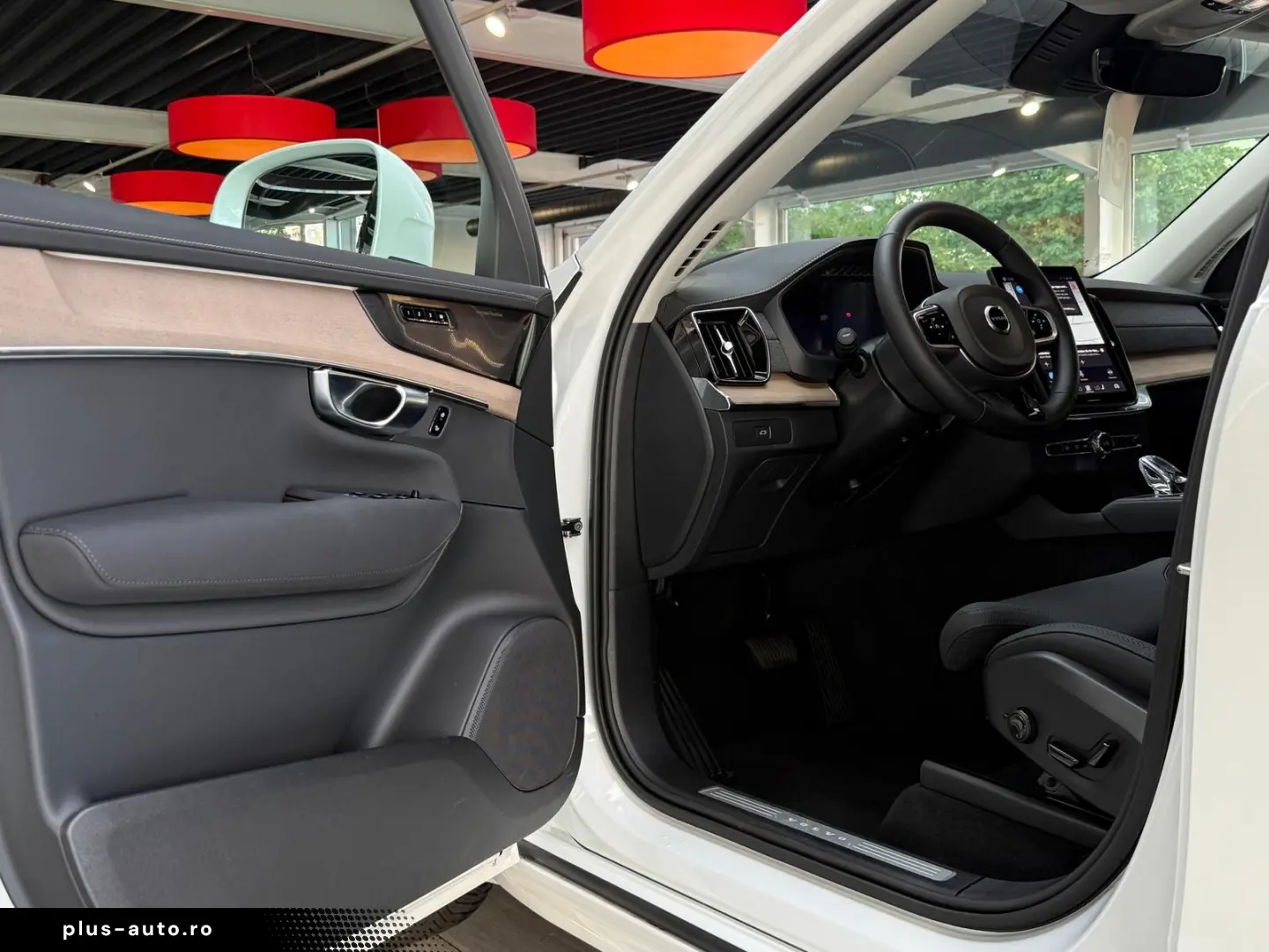 VOLVO XC90 Plus Bright AWD 7-Sitz 360  Head-Up H&K ACC