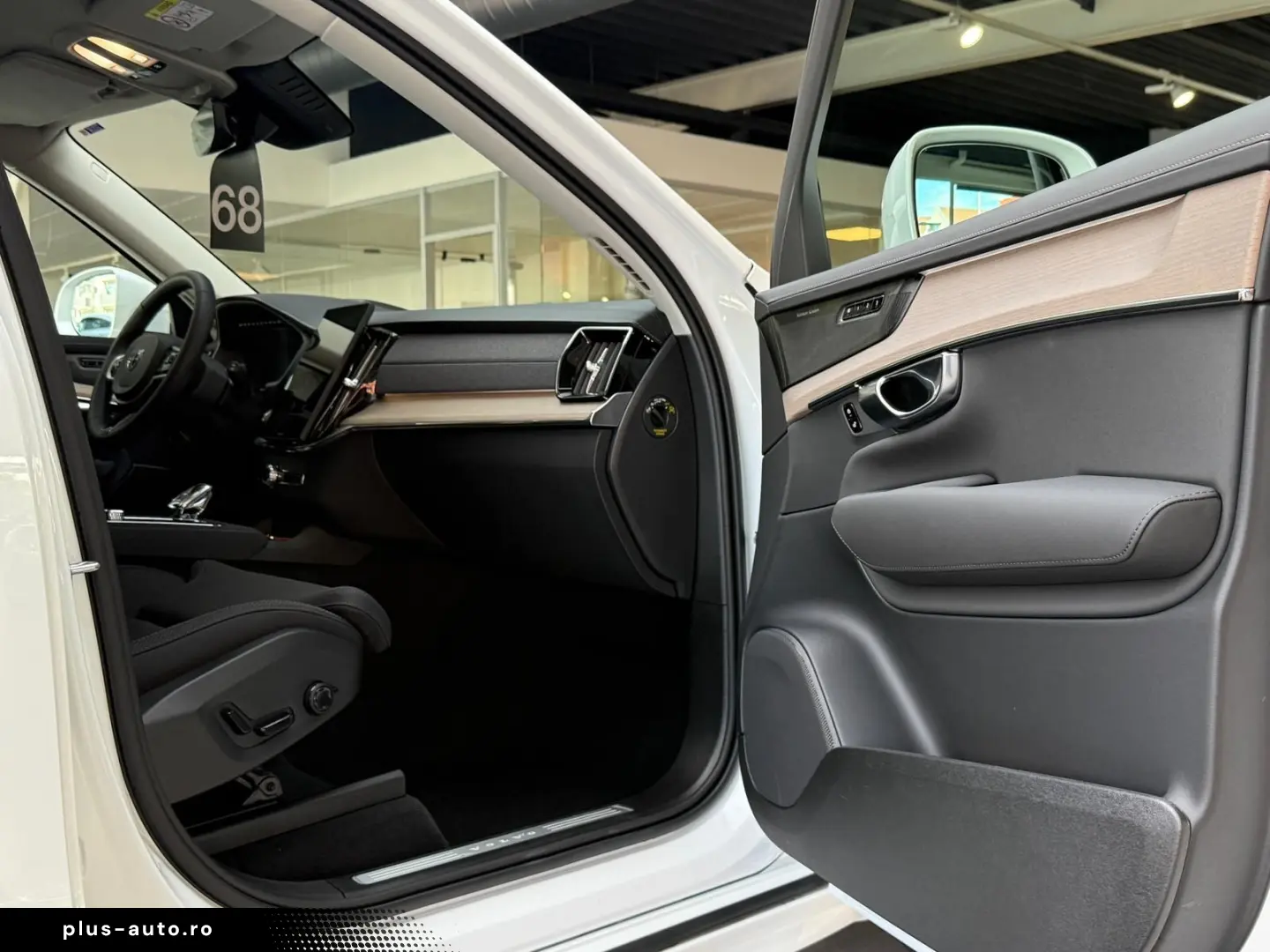 VOLVO XC90 Plus Bright AWD 7-Sitz 360  Head-Up H&K ACC