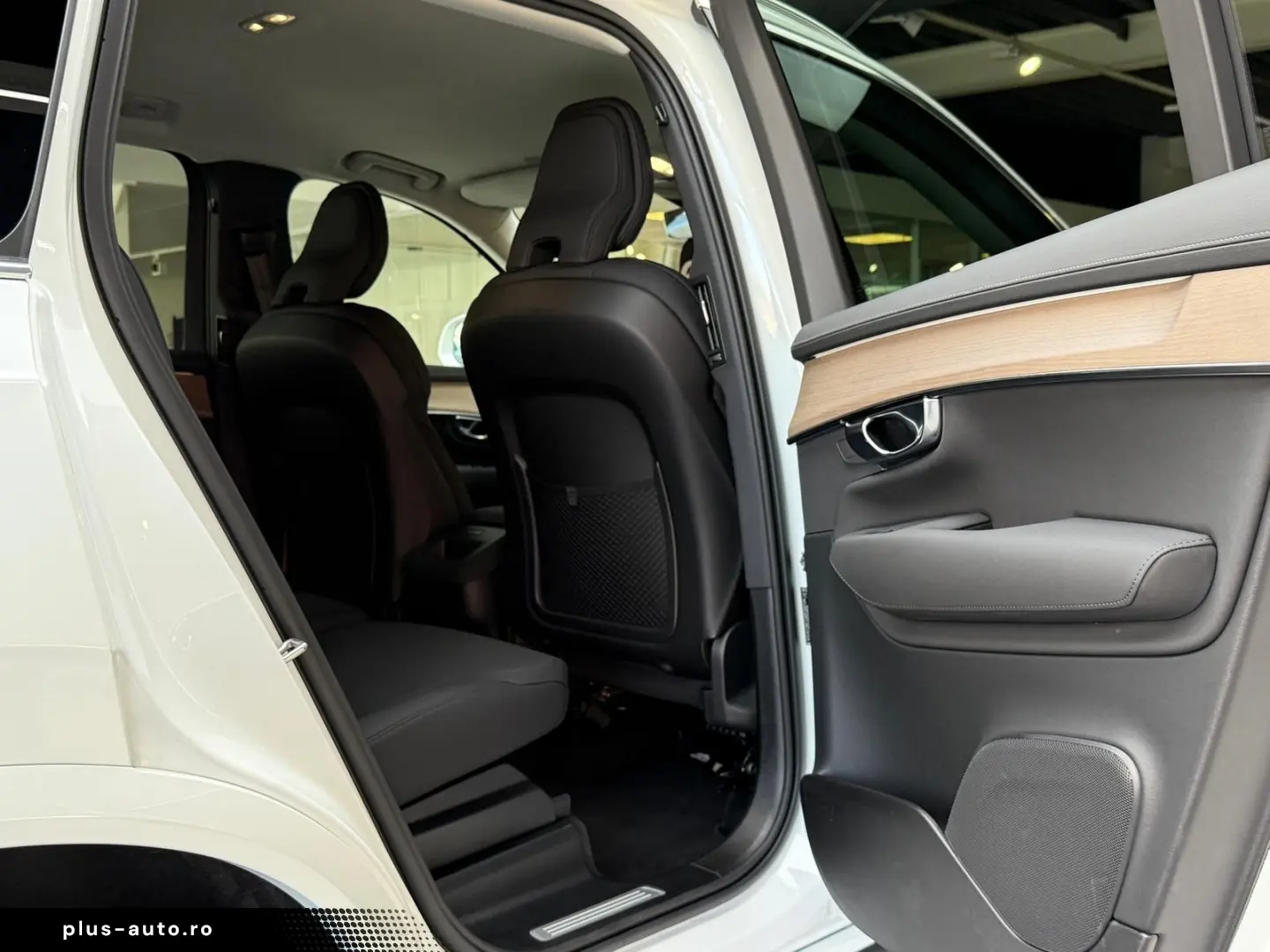 VOLVO XC90 Plus Bright AWD 7-Sitz 360  Head-Up H&K ACC